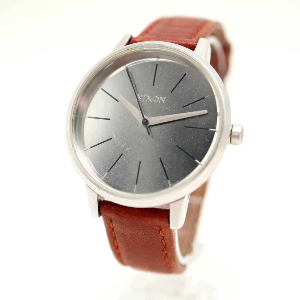 Nixon The Kensington Movin Out Watch 37mm Silver Tone Brown Leather New Battery